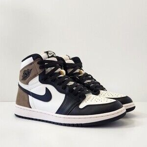 Size 9 - Nike Air Jordan 1 Retro OG High "Dark Mocha" 2020 555088-105 Sneakers